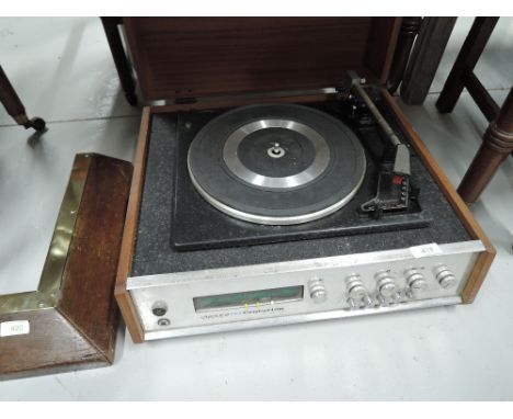 A vintage Hacker Centurion radiogram