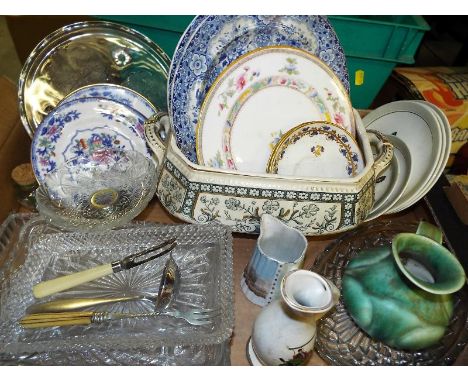 A good mixed lot of glassware and ceramics to include Copeland Spode, Royal Doulton, Hammersley & Co  and similar