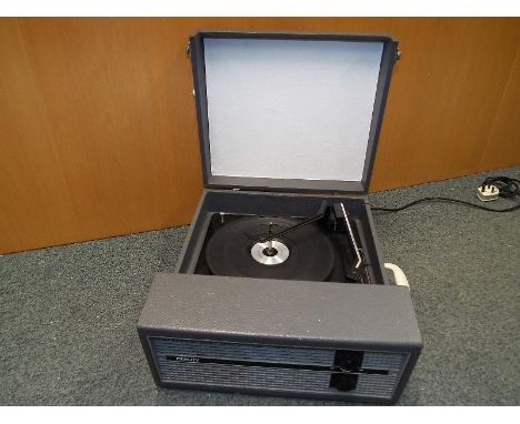 A Fidelity record player with auto changer