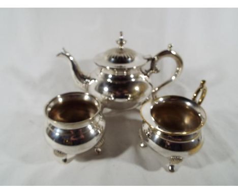 A good quality 3 piece plated tea set