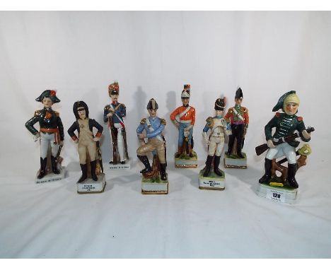 Eight ceramic figurines depicting military figures / soldiers (8)