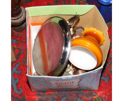 A box of metalwares including silver plate, brasswares, along with an oil lamp style table lamp with amber milchglas shade.