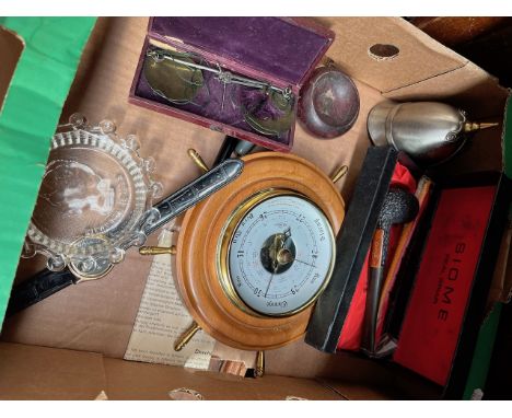 A box of collectables including Avery pocket scales, two vintage fountain pens, novelty table lighter etc. 
