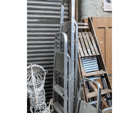 2 sets of aluminium stepladders and a set of aluminium steps and a box of decorator's tools, etc. 