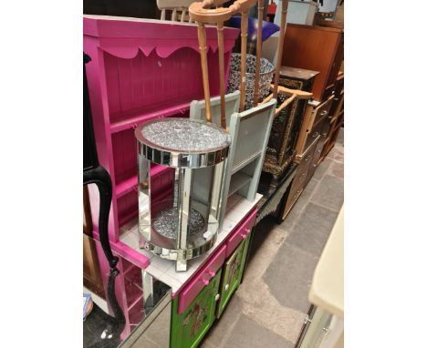 A painted dresser, a mirrored glass side table, a painted magazine rack and a towel rail. 