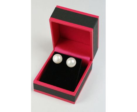 Pair of Freshwater Pearl Studs on Silver Posts 