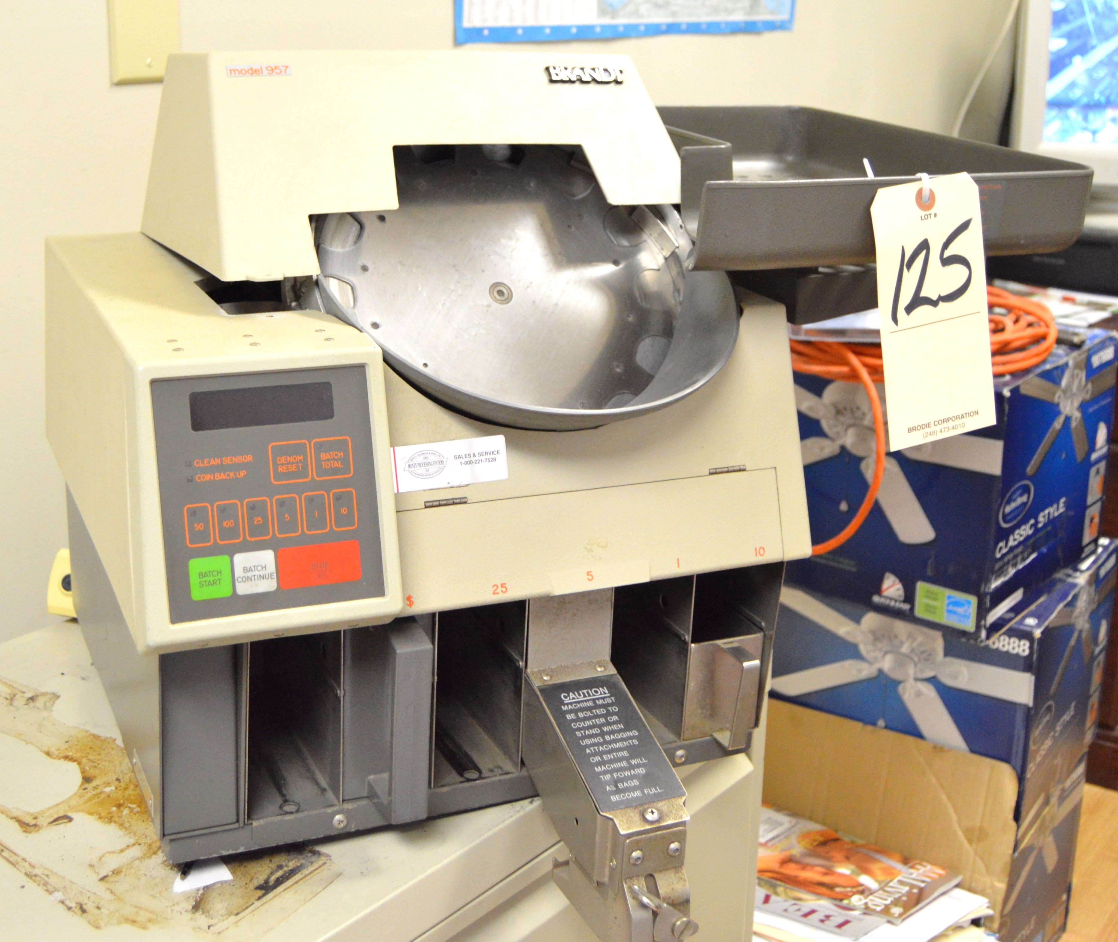 BRANDT MODEL 957, COMMERCIAL COIN COUNTING MACHINE, S/N N.A.