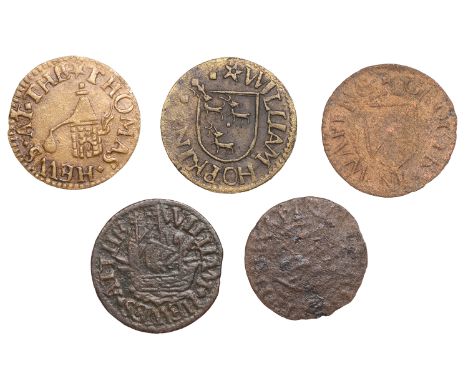 Wapping, Thomas Hews, Farthing, 0.89g/6h (N 8529; BW. 3308); William Hewes, Farthing, 1.04g/6h (N 8538; BW. 3309); William Ho
