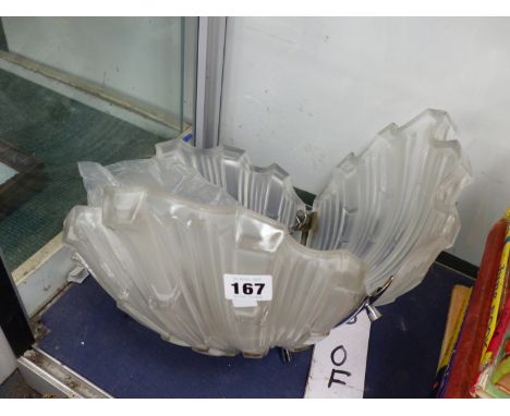 AN ART DECO GLASS CEILING LIGHT.