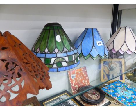 AN UNUSUAL TREEN LAMP SHADE TOGETHER WITH SIX FURTHER GLASS SHADES.