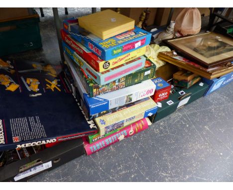 TOYS, COLLECTABES &amp; GAMES INCLUDING MECCANO, JIGSAWS, COLLECTORS TINS, LAMPS, A BAROMETER, CARVING SET, BUTTONS, PICTURES