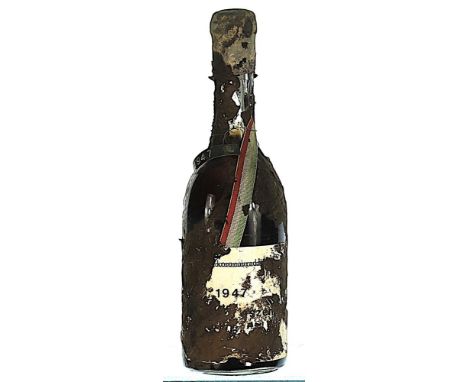 1947 Tokaji Essencia, Koronauradalmi 1x50cl   Koronauradalmi translates as Royal therefore from the Kingdom of Hungary.  1947
