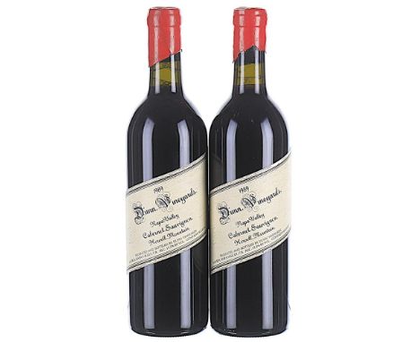 1989 Dunn, Cabernet Sauvignon, Howell Mountain 2x75cl  Wax capsules cracked, corks not exposed.These wines were part of a lar