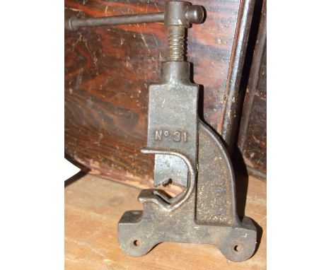 Record no 31 Pipe Vice