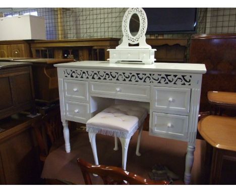 Modern White Painted Dressing Table with stool and mirror ( legs are loose )