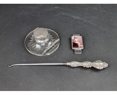 A silver mounted cut glass inkwell, by&nbsp;Henry Clifford Davis, Birmingham 1921; together with a silver handled button hook
