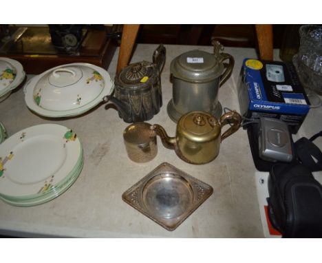 A quantity of metalware to include silver plated teapot; pewter tankard etc