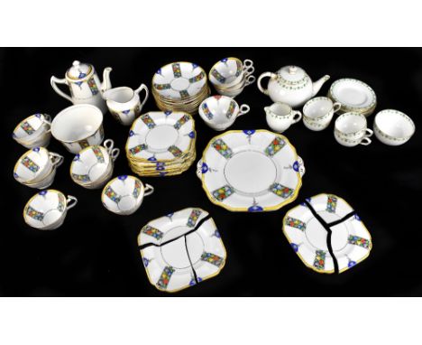 ROYAL WORCESTER; a fourteen-piece part tea service simply decorated with green floral garlands, comprising teapot and cover, 