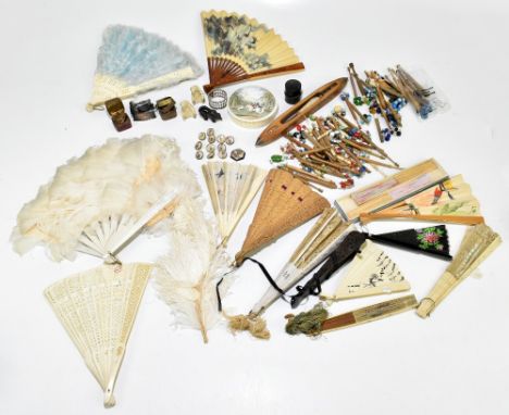A group of assorted collectors' items including a small quantity of fans including a faux tortoiseshell example in the Chines
