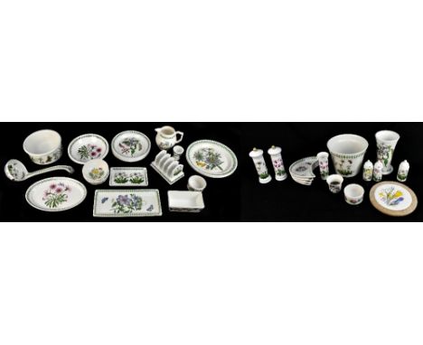 PORTMEIRION; a quantity of assorted tableware decorated in 'Botanic Garden' pattern.