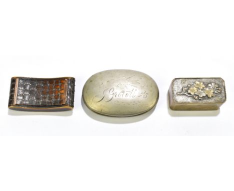 A Georgian horn snuff box of arched form with gilt metal thumb piece and hinge, length 6.5cm, together with a further snuff b