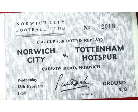 1958-59 NORWICH CITY V TOTTENHAM HOTSPUR FA CUP 5TH ROUND REPLAY TICKET
Good condition
Ref W23
&nbsp;