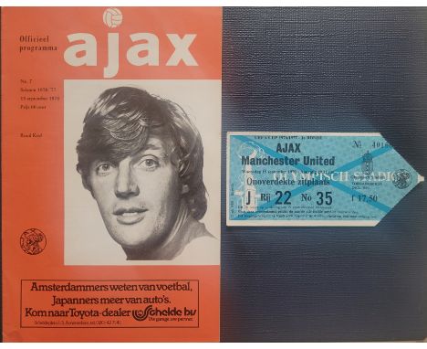 1976-77 AJAX V MANCHESTER UNITED UEFA CUP PROGRAMME &amp; TICKET
Ajax of Amsterdam v Manchester United 15th September 1976. M