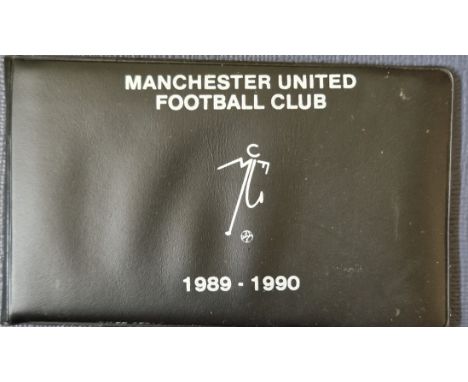 1989-90 MANCHESTER UNITED SEASON TICKET
Includes some unused tickets, plastic Membership card &amp; Fixture list
Ref SM