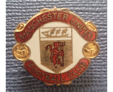 VINTAGE MANCHESTER UNITED BADGE MADE BY REEVES
Ref KW