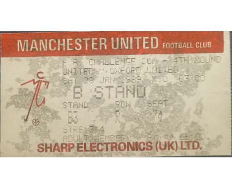 1988-89 MANCHESTER UNITED V OXFORD UNITED FA CUP TICKET
Usual marks on silver background of ticket
Ref MS