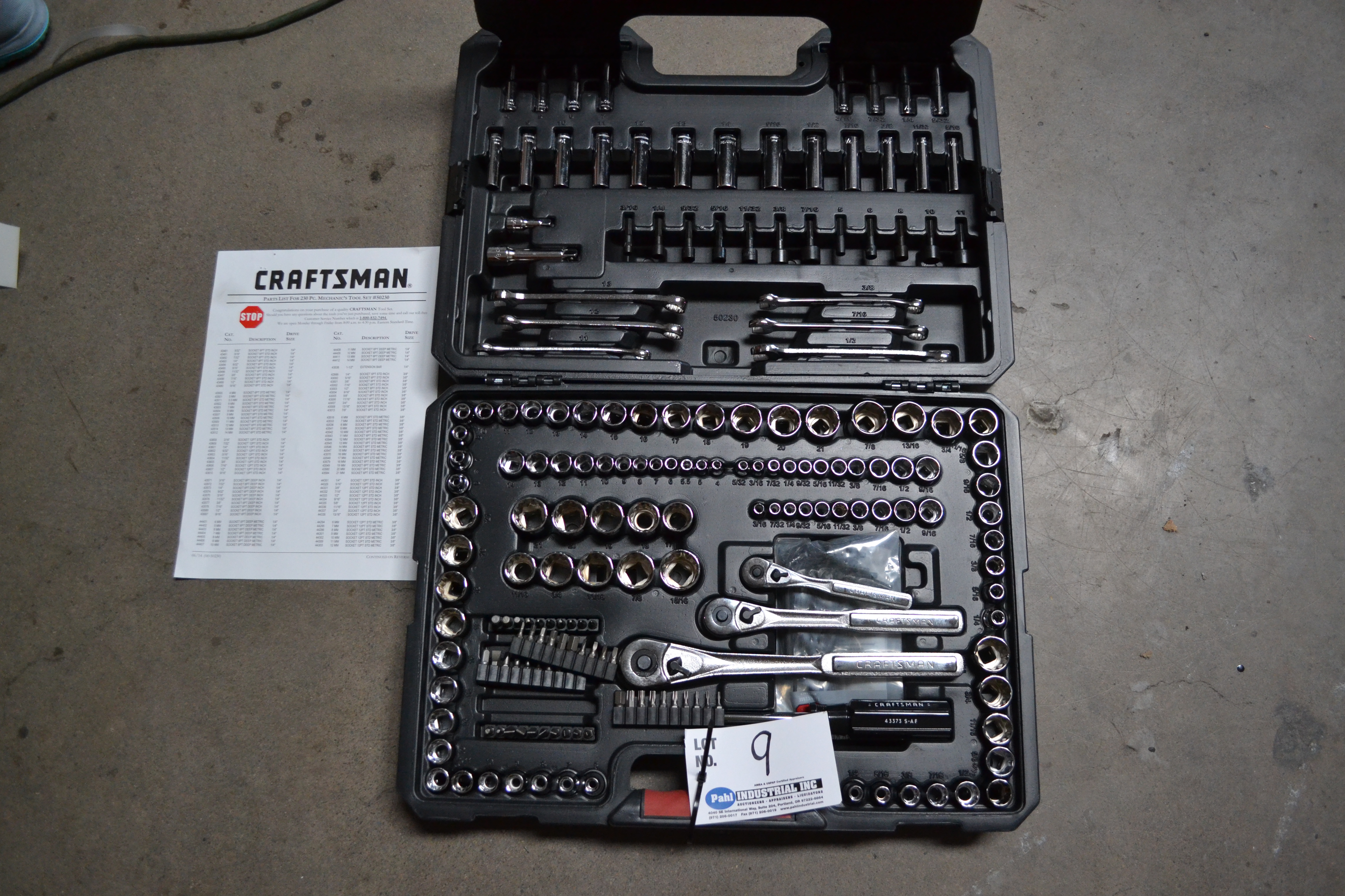{ Option of lots 9 } New in a box Craftsman 230 piece Mechanics Tool Set