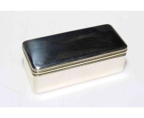 George III silver snuff box by John Robins, London 1817.