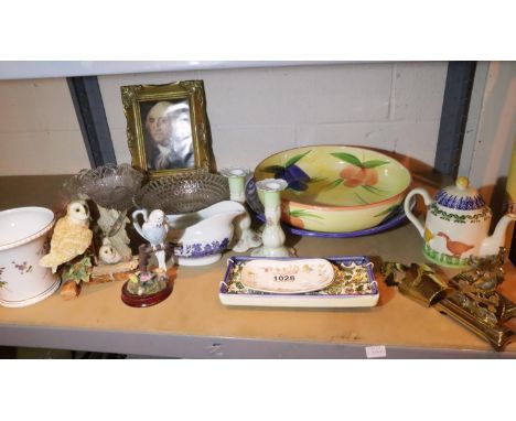 Quantity of mixed ceramic and household items.  Not available for in-house P&amp;P, contact Paul O'Hea at Mailboxes on 01925 