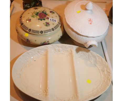 Decorative lidded bowl, white ceramic soup tureen and a plate. Not available for in-house P&amp;P, contact Paul O'Hea at Mail