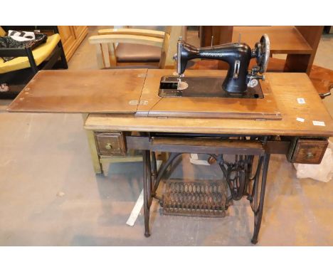 Jones vintage sewing machine and table. Not available for in-house P&amp;P, contact Paul O'Hea at Mailboxes on 01925 659133 