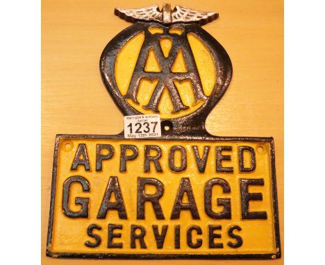 Cast iron AA Approved Garage Services sign, H: 28 cm. P&amp;P Group 1 (£14+VAT for the first lot and £1+VAT for subsequent lo