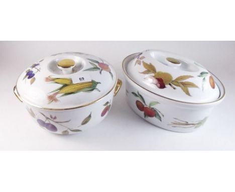A Royal Worcester Evesham group of china comprising: teapot, three various casserole dishes, three bowl, five cups and saucer