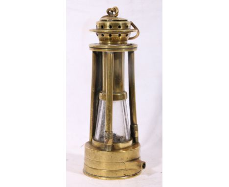 Mining interest, a rare Stanley of Derby Ashworth patent Hepplewhite brass miners safety lamp with conical glass reservoir. C