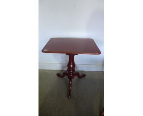 A mahogany tripod side table - Height 67cm x 58cm x 40cm 