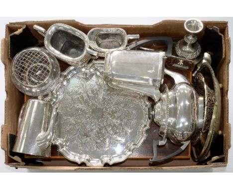 MISCELLANEOUS PLATED WARE TO INCLUDE A GADROONED THREE PIECE TEA SERVICE, SALVER, BASKET, ETC