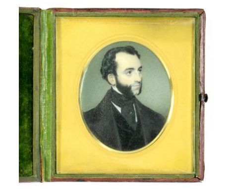 ENGLISH SCHOOL, 19TH C, PORTRAIT MINIATURE OF A GENTLEMAN IN BLACK, IVORY, OVAL, 7 X 6CM, MAROON MOROCCO CASE
