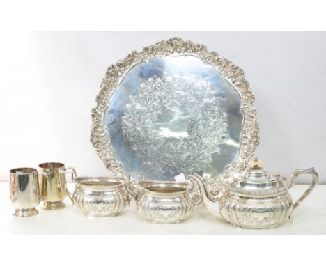 AN EPNS SALVER, TEA SERVICE AND TWO MUGS, SALVER 40CM D