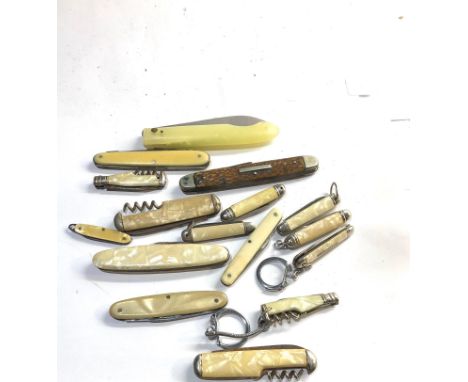 Collection of 16 vintage pocket pen knives please see images for details 