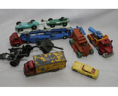 Small selection of die cast vehicles including a Corgi Major Carrimore car transporter, a Dinky Supertoys heavy tractor etc