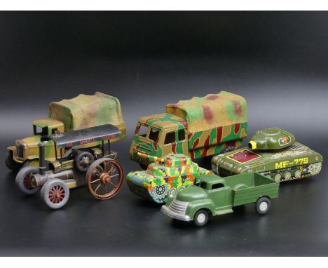 Two vintage tin plate tanks, model traction engine and army trunks. Longest truck 17cm. UK Postage £15. 