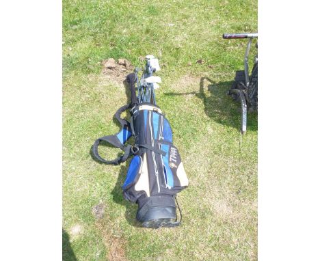 Golf Bag and 15 clubs.