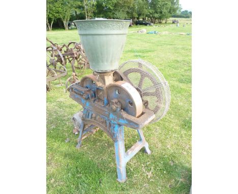 BMO Improved Corn Crushing Roller Mill with electric motor.