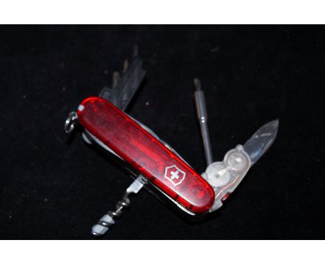 14 blade Victorinox swiss army knife