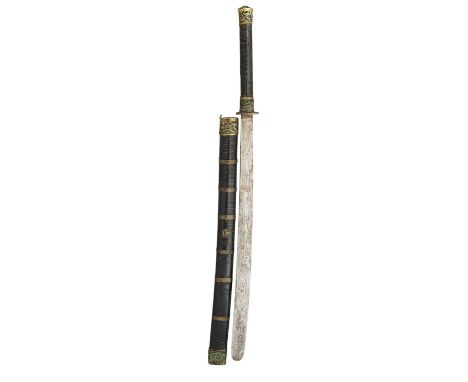 A BURMESE SWORD (DAO), 19TH CENTURY  with curved single-edged blade formed with a rounded tip, copper alloy hilt comprising s