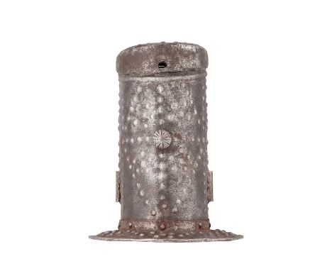 A RARE GERMAN EMBOSSED STEEL CARTRIDGE BOX (PATRON), CIRCA 1580, PROBABLY BRUNSWICK  ‡ with wooden body of plano-convex secti